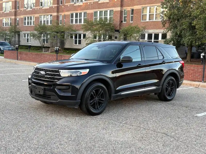 2020 Ford Explorer XLT 4WD's photo