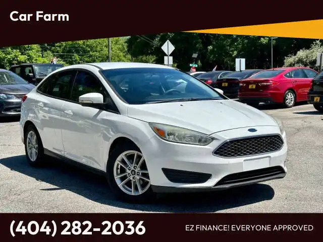 2015 Ford Focus Sedan SE's photo
