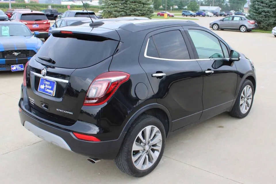 2017 Buick Encore Preferred photo 5