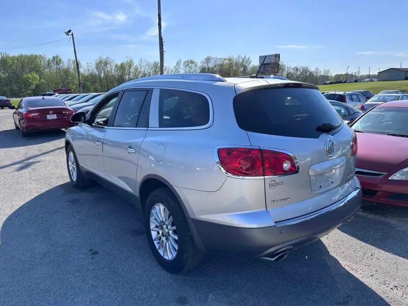2012 Buick Enclave Leather AWD photo 3