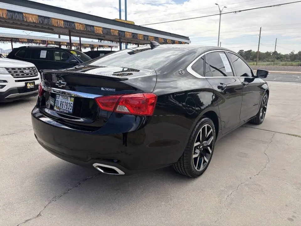 2017 Chevrolet Impala Premier photo 5