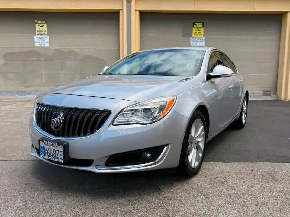 2016 Buick Regal Base's photo