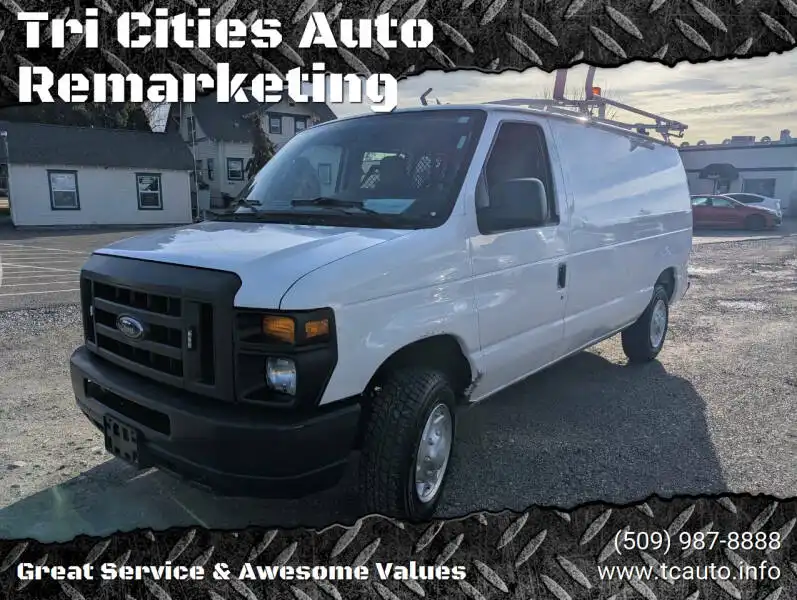 2014 Ford E-Series E-150 Van's photo