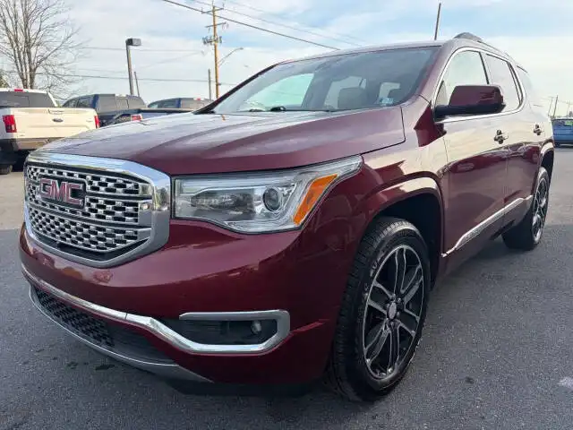 2017 GMC Acadia Denali AWD's photo