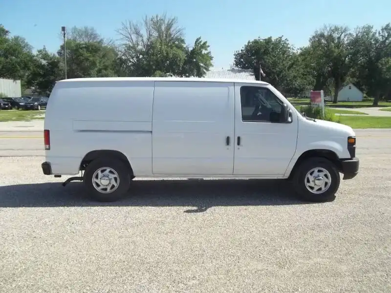 2014 Ford E-Series E-150 Van's photo