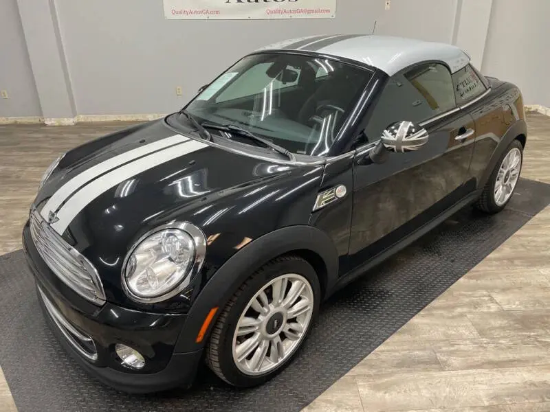 2012 MINI Cooper Base photo 5