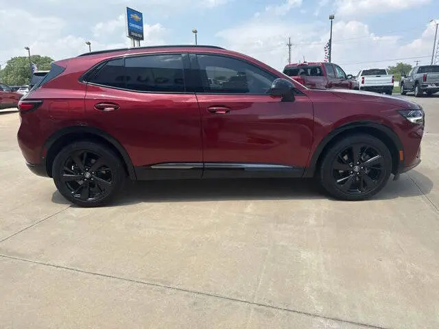2023 Buick Envision Essence AWD photo 5