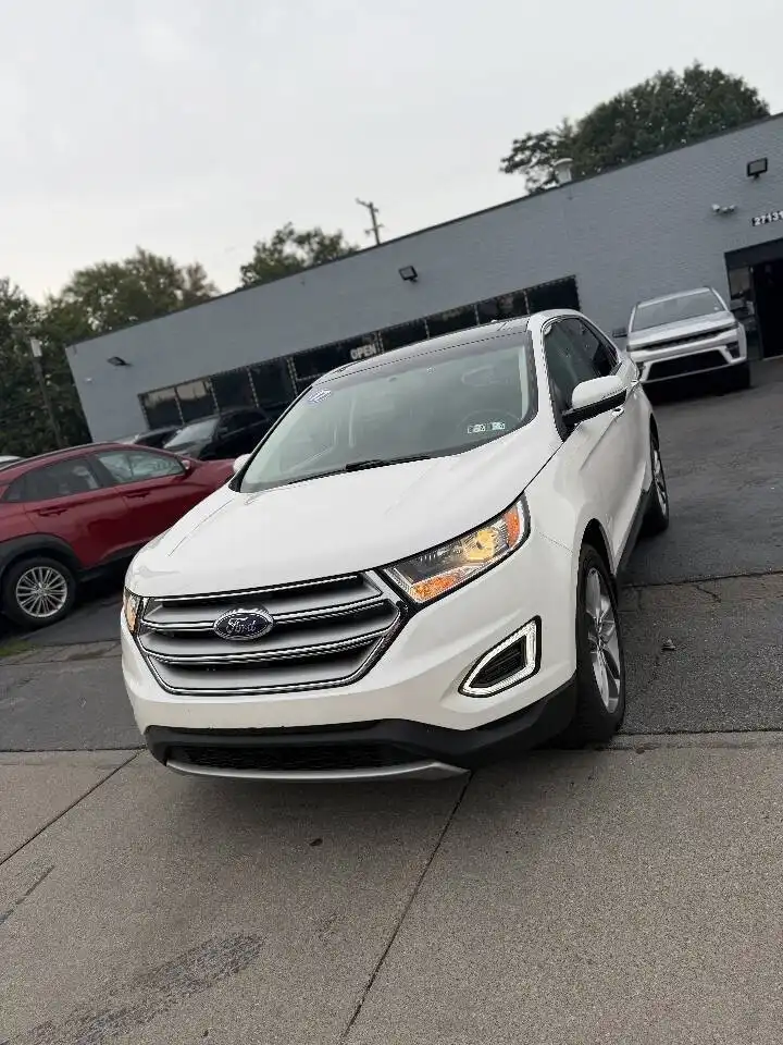 2017 Ford Edge Titanium AWD's photo
