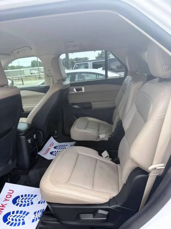 2020 Ford Explorer Limited 4WD photo 5