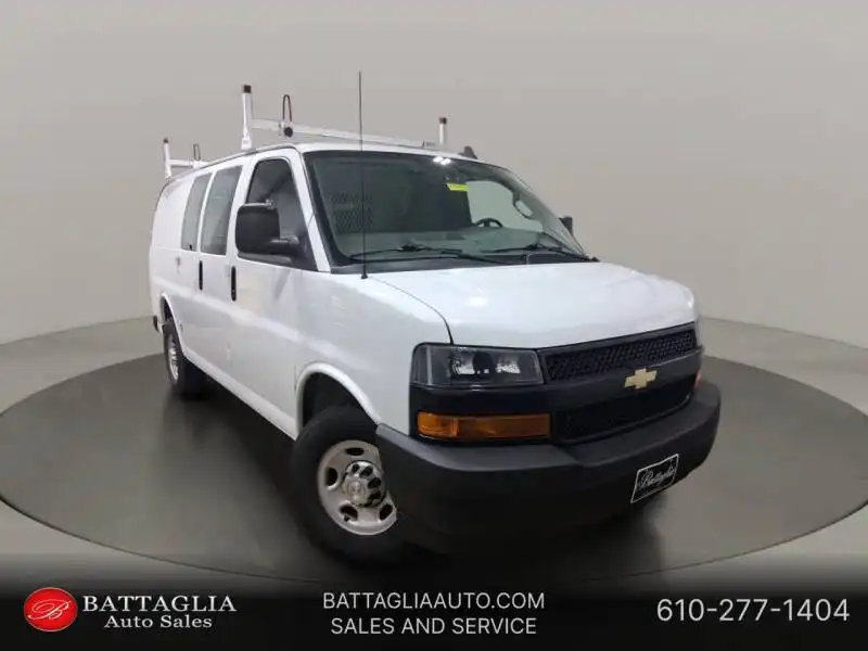 2021 Chevrolet Express 2500 Work Van HD's photo