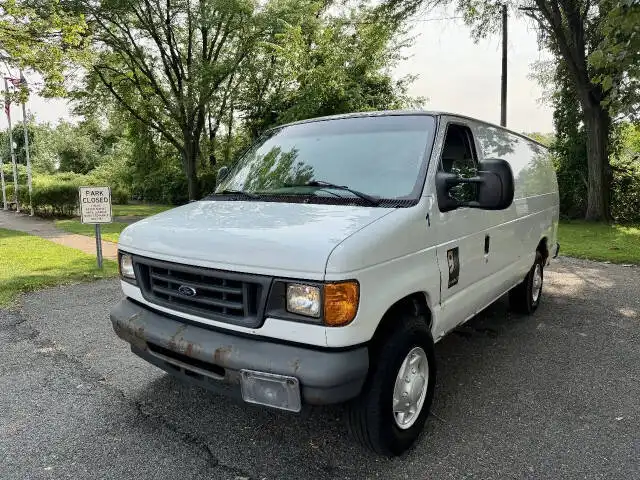 2007 Ford E-Series E-350 Super Duty Extended's photo