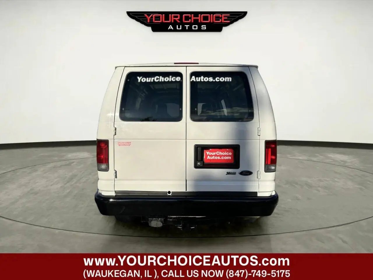 2012 Ford E-Series E-250 Van photo 4