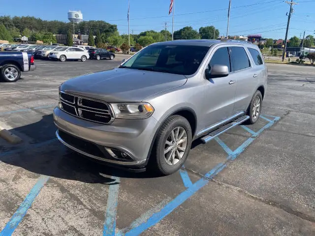 2017 Dodge Durango SXT Plus RWD photo 1