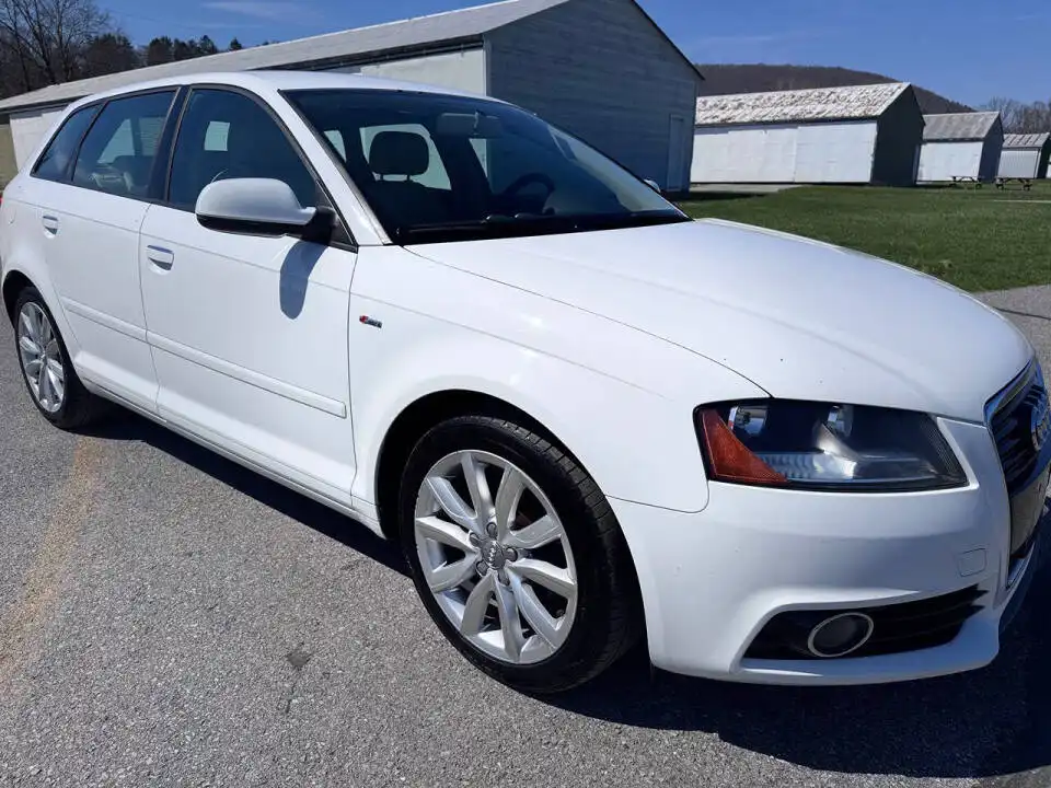 2011 Audi A3 2.0 TDI Clean Diesel FWD S tronic Prem's photo