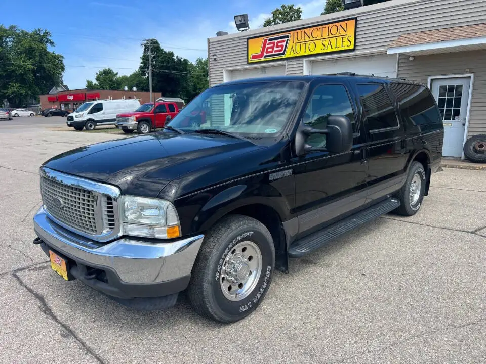 2002 Ford Excursion XLT 7.3L photo 1