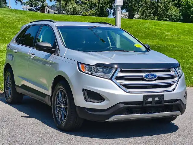 2017 Ford Edge SE AWD's photo