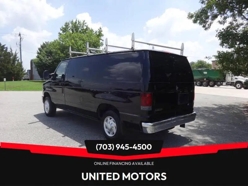 2013 Ford E-Series E-150 Van photo 1