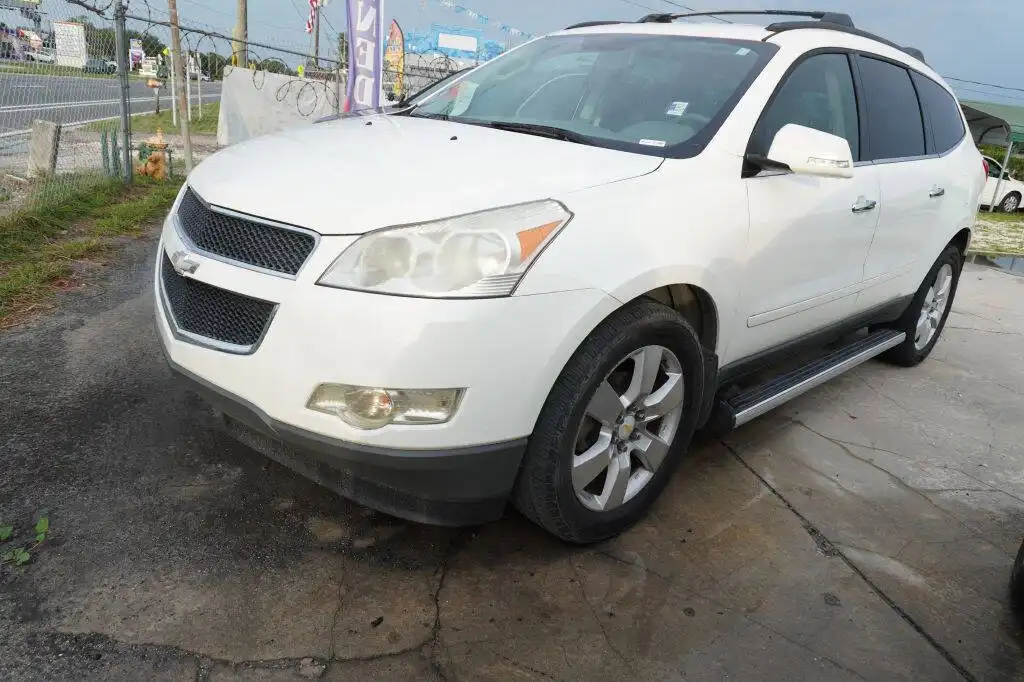 2012 Chevrolet Traverse 1LT FWD's photo