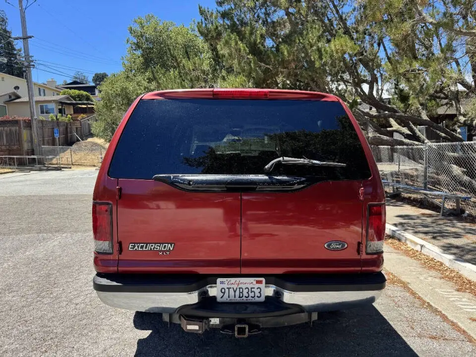 2001 Ford Excursion XLT 4x4 photo 5