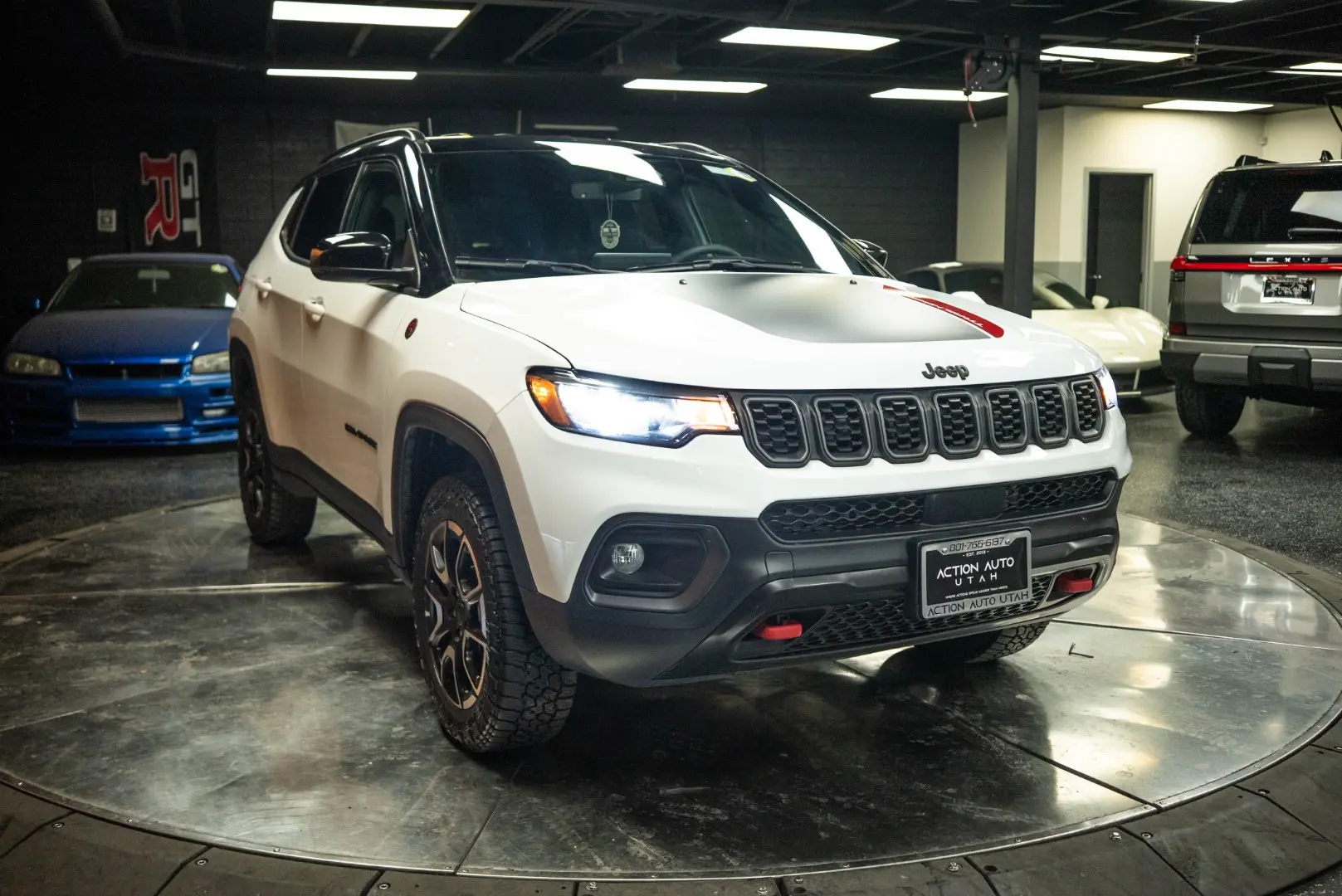 2025 Jeep Compass Trailhawk 4X4 photo 5