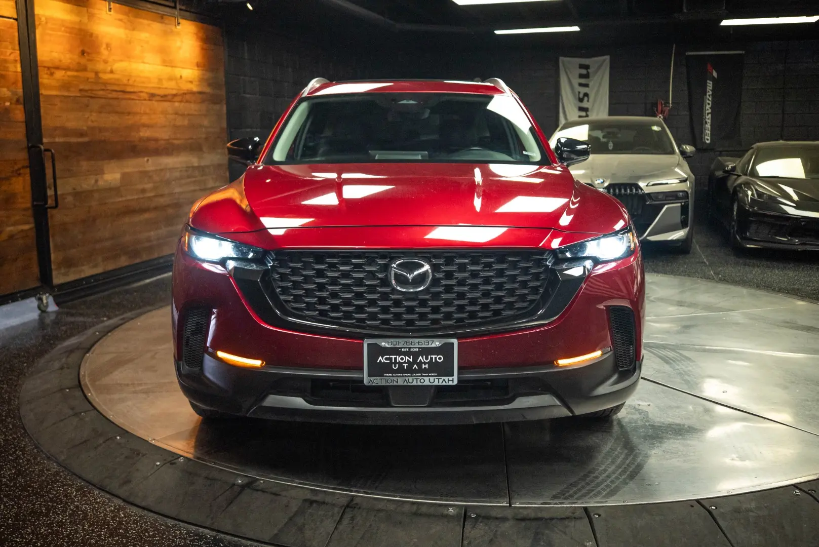 2025 Mazda CX-50 2.5 S Premium photo 4