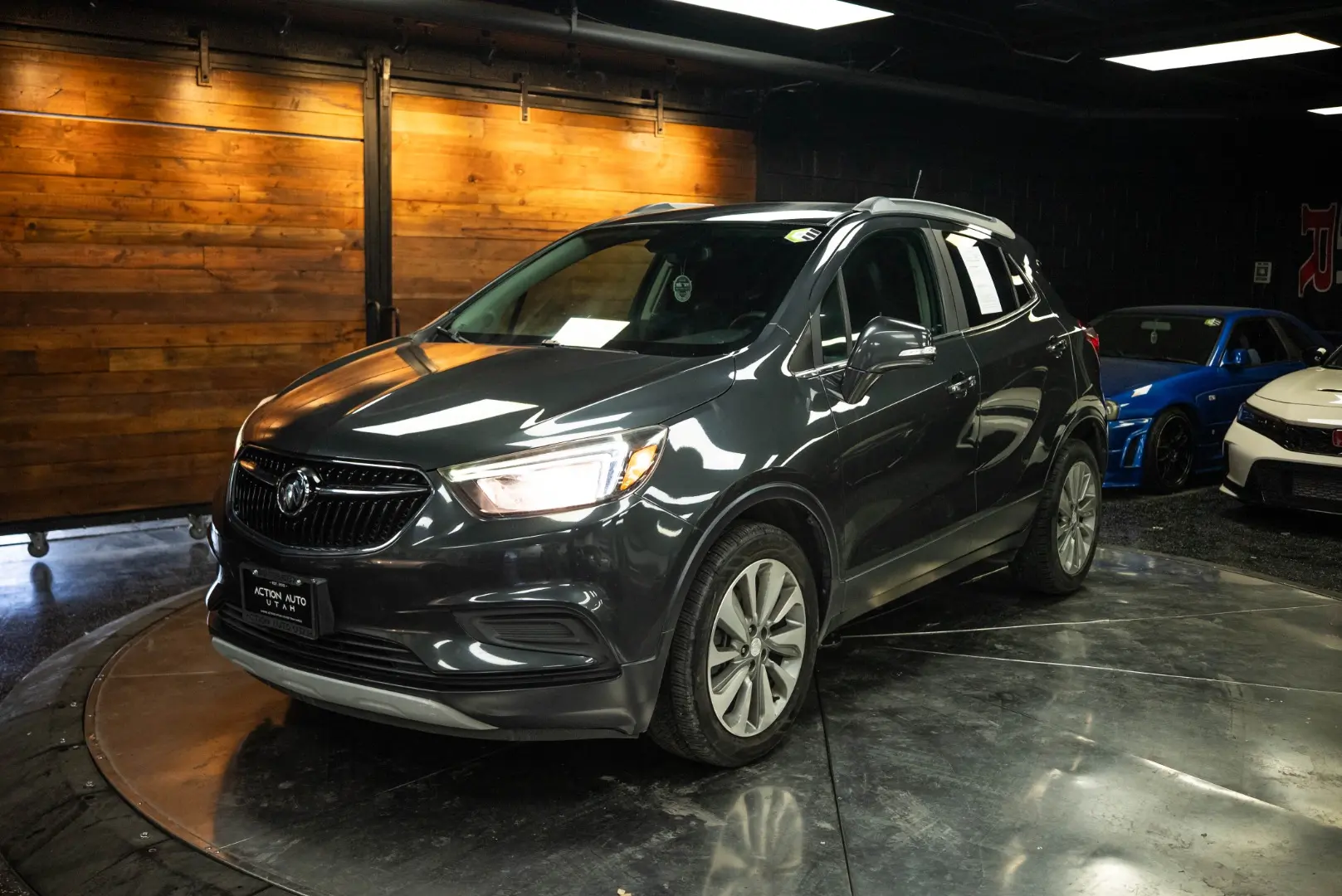 Vehicle Image 2