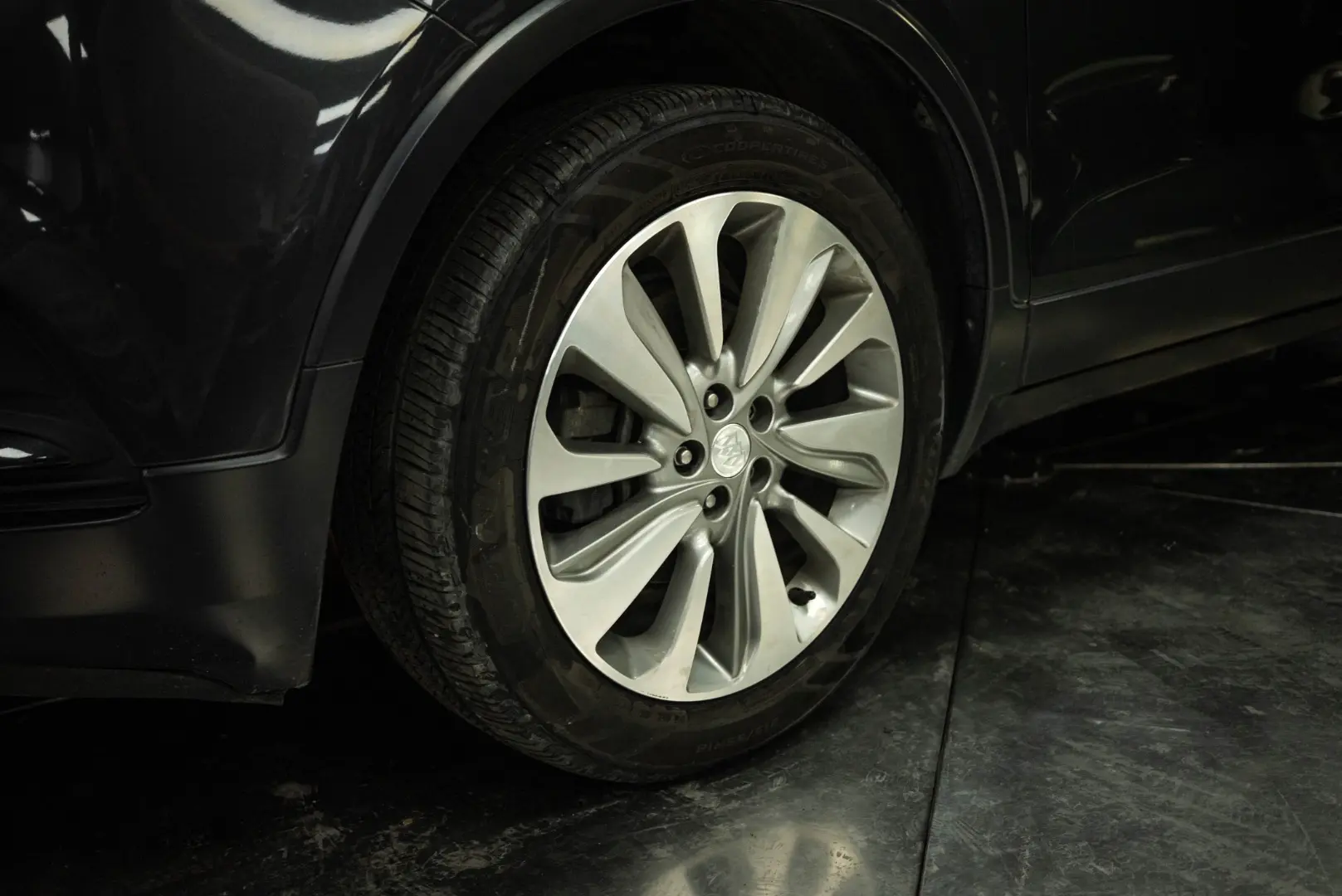 2017 Buick Encore Preferred photo 3