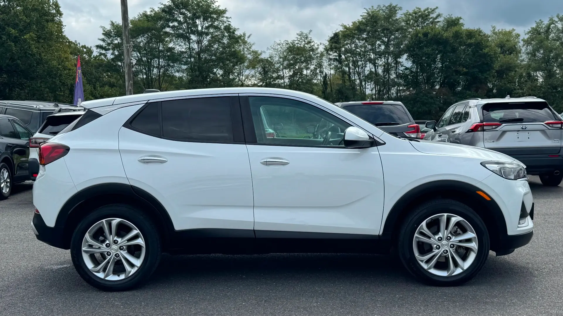 2021 Buick Encore GX Preferred AWD photo 5