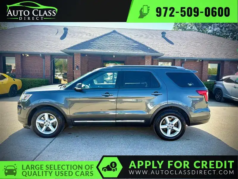 2019 Ford Explorer XLT FWD's photo