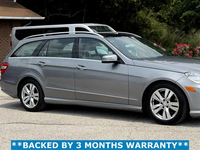 2013 Mercedes-Benz E-Class E350 Luxury 4MATIC photo 4