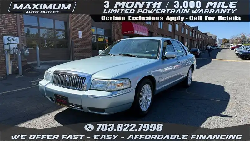 2009 Mercury Grand Marquis LS's photo