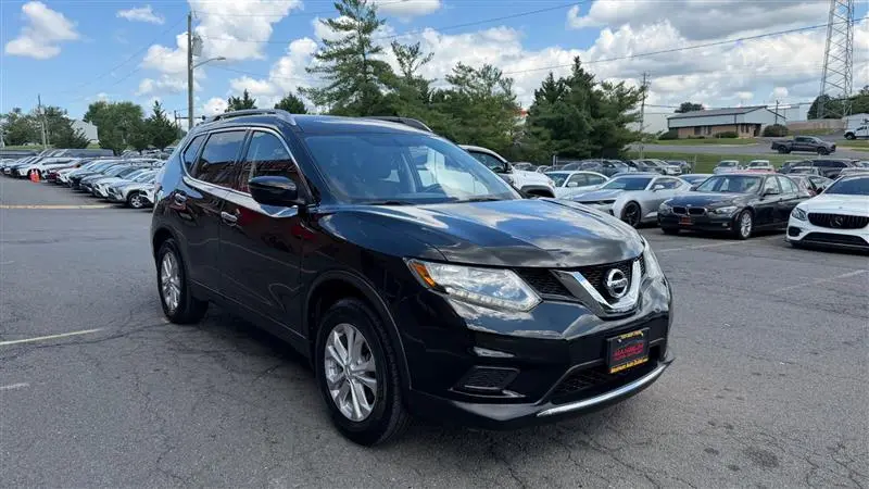 2016 Nissan Rogue SV AWD photo 3