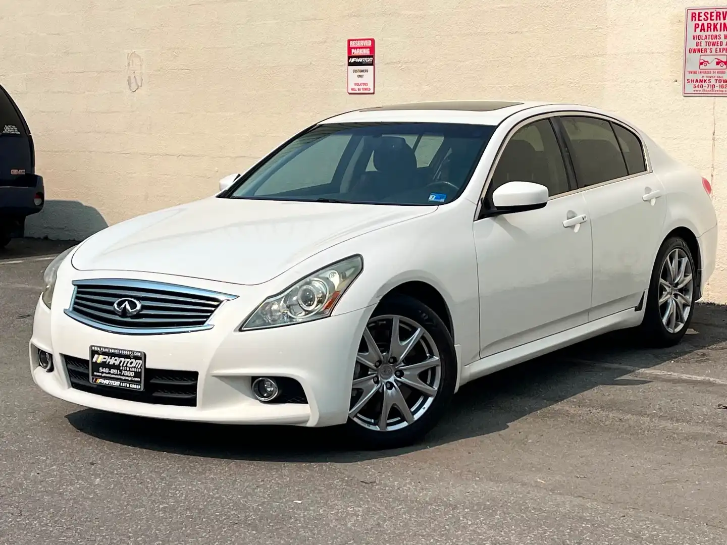 2013 INFINITI G 37 Sport 6MT's photo