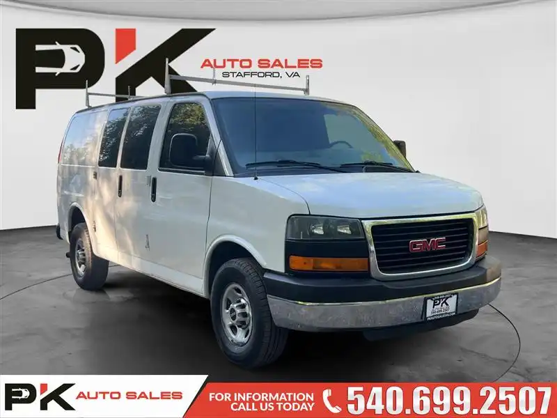 2015 GMC Savana 2500 Cargo Van's photo