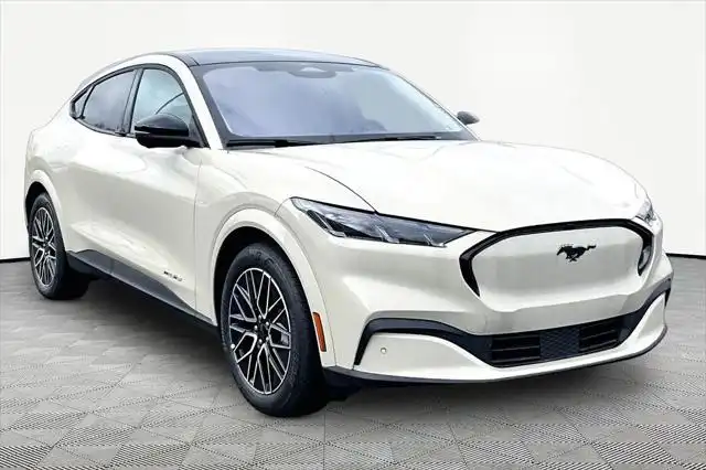 2026 Ford Mustang-Mach-e Premium's photo