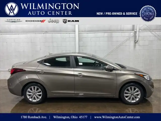 2015 Hyundai Elantra 1.8 SE A/T's photo