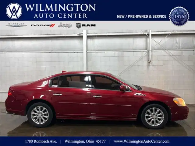 2011 Buick Lucerne CX's photo