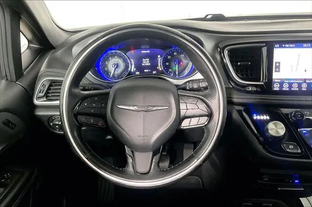 2020 Chrysler Pacifica Limited photo 5