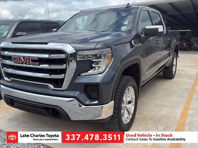 2019 GMC Sierra 4WD Crew Cab Short Box SLE's photo