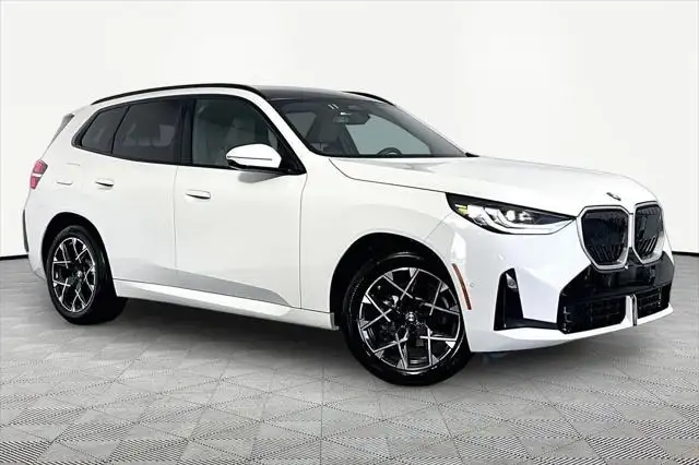 2025 BMW X3 30 XDRIVE's photo