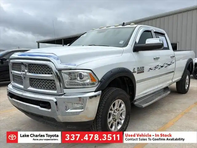 2015 RAM 3500 Laramie 4X4 Crew Cab LWB's photo