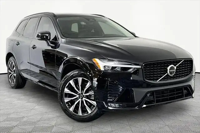 2024 Volvo XC60 B5 Plus Dark Theme AWD's photo