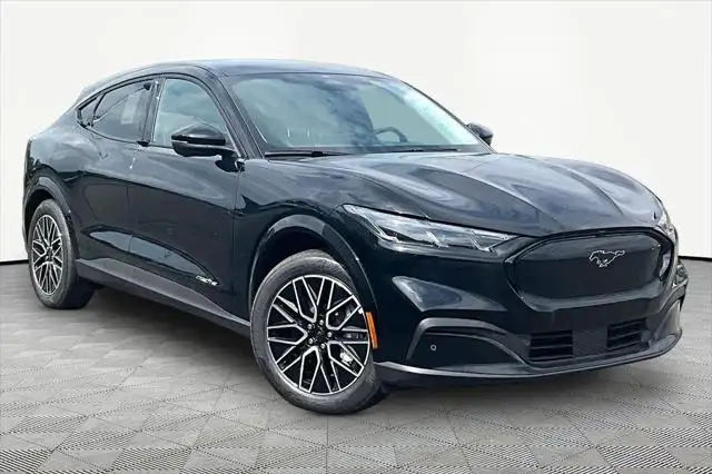 2026 Ford Mustang-Mach-e Premium's photo