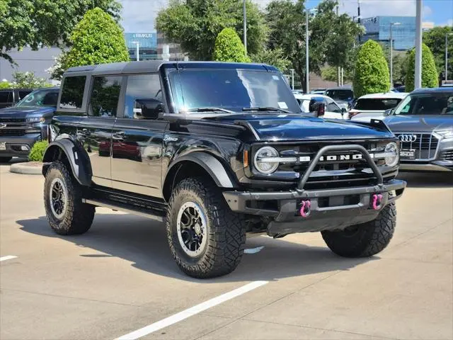 2022 Ford Bronco Outer Banks Advanced 4x4 photo 3