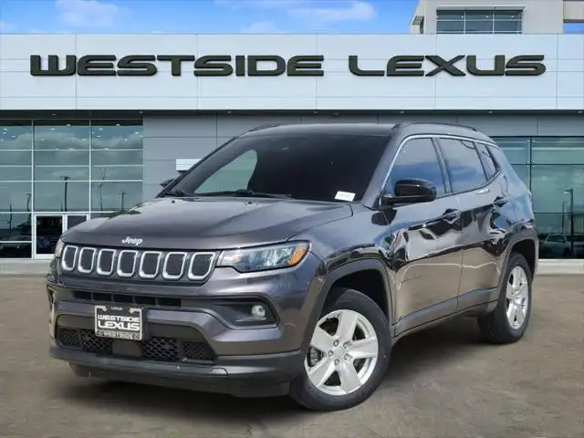 2022 Jeep Compass Latitude's photo
