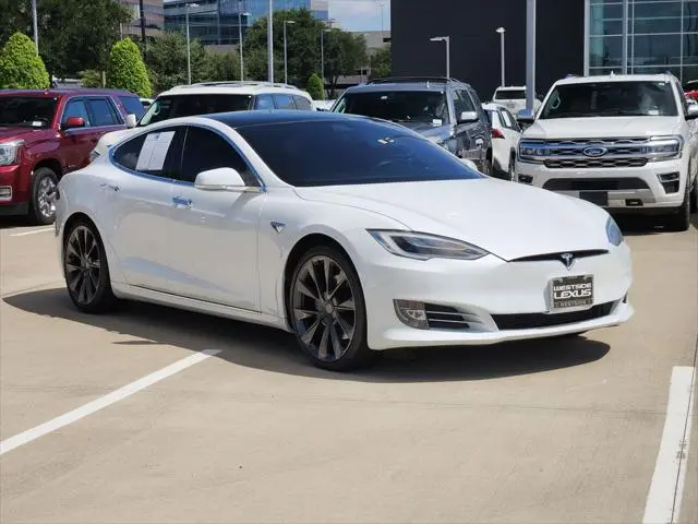 2021 Tesla Model S Long Range Plus photo 3