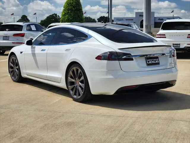 2021 Tesla Model S Long Range Plus photo 5