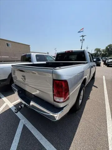 2018 RAM 1500 Tradesman Quad Cab 6'4 photo 4