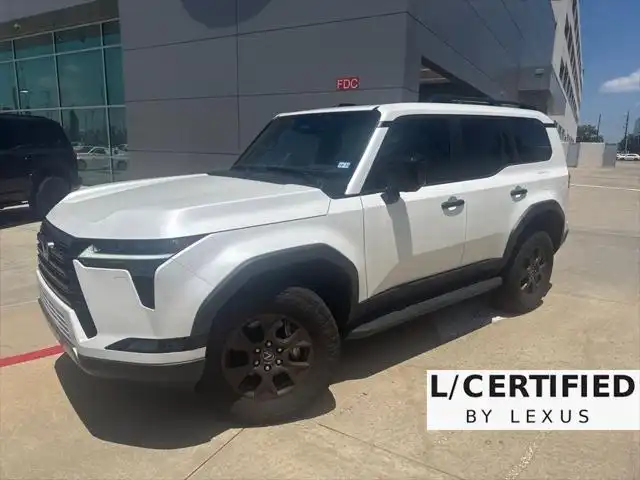 2024 Lexus GX 460 550 Overtrail's photo