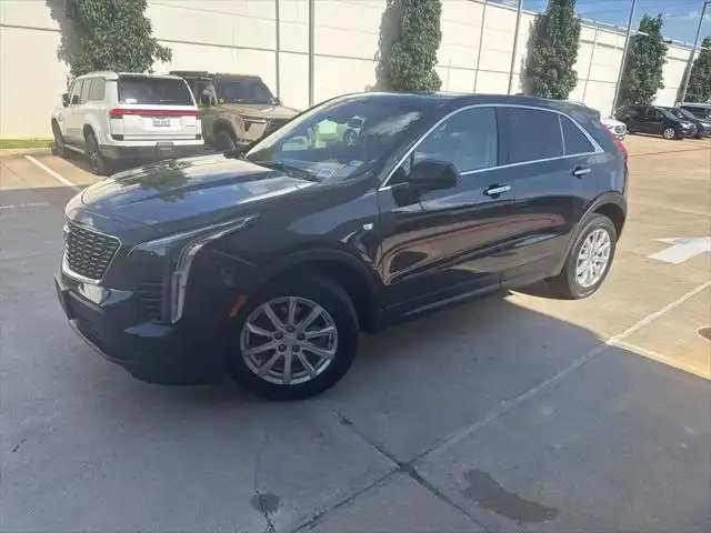 2023 Cadillac XT4 Luxury's photo